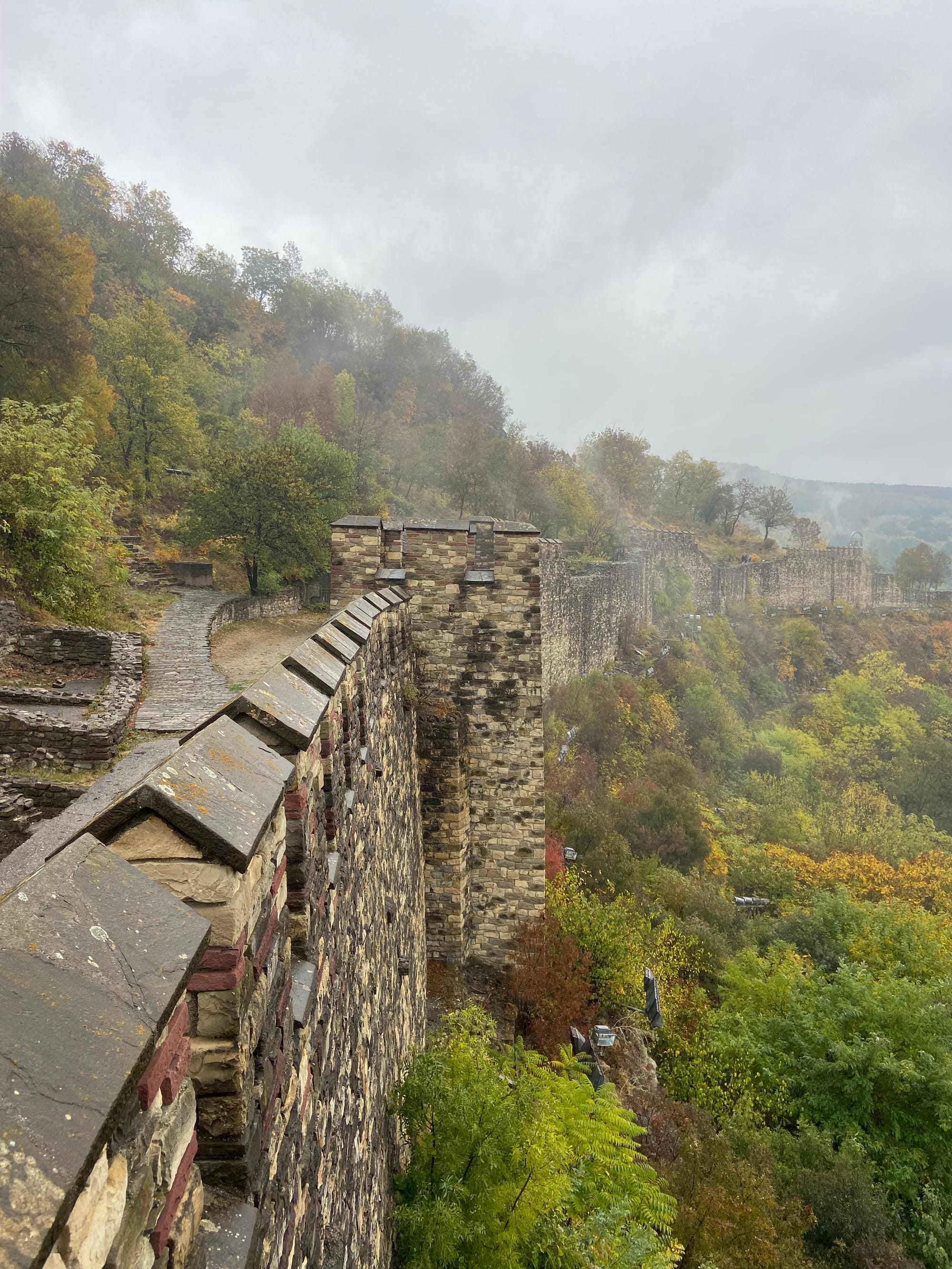 Veliko Tarnovo, la sud de graniță! TOP Activități