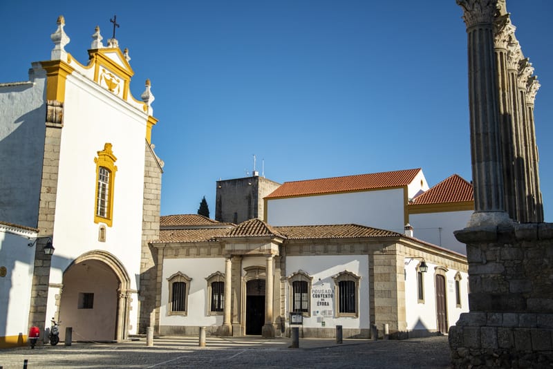 Descopera Évora - Orasul Antic Portughez l Ce sa vizitezi