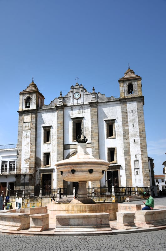 Descopera Évora - Orasul Antic Portughez l Ce sa vizitezi