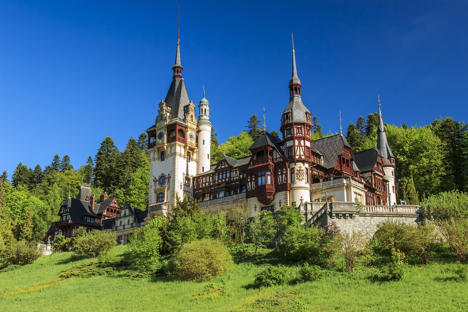 Ghid de calatorie | Cele mai renumite castele din Romania
