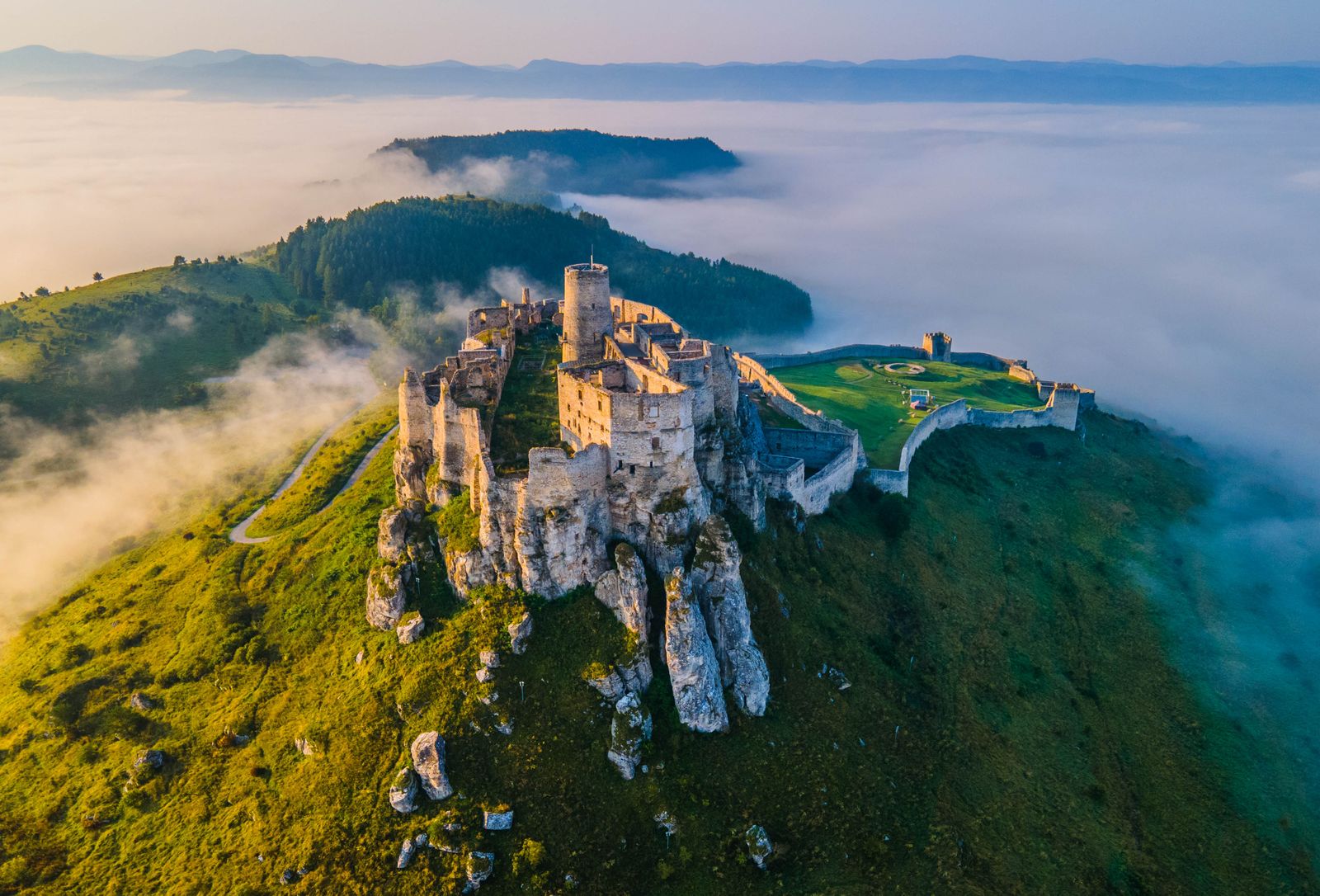 TOP 10 Cele mai frumoase castele din Slovacia