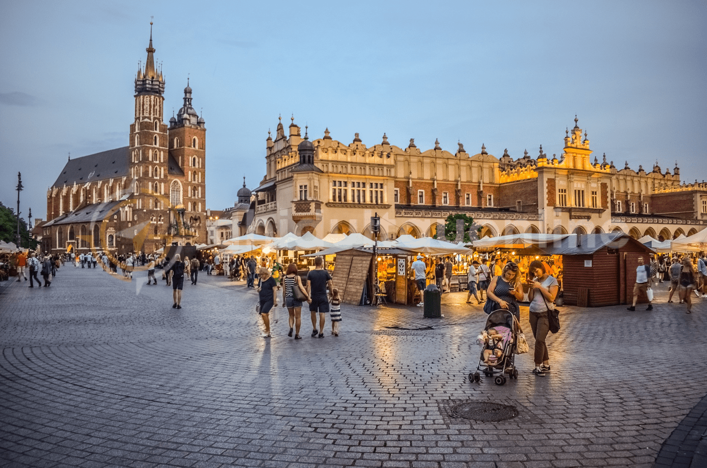 City Break Cracovia: Ce sa vizitezi in Cracovia, itinerar pe zile, obiective turistice!