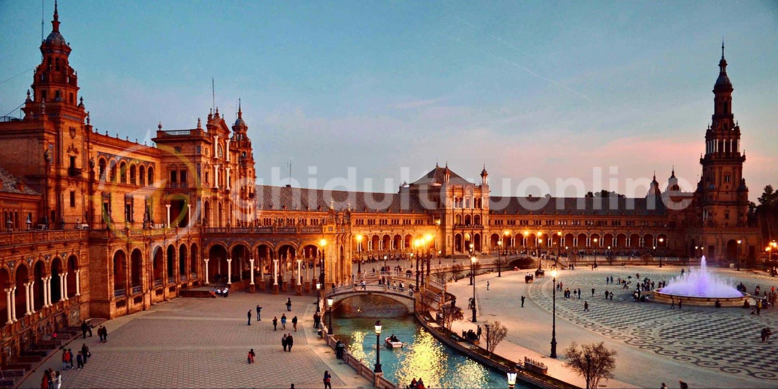 Sevilla - orașul desprins din decorurile orientale! Obiective turistice