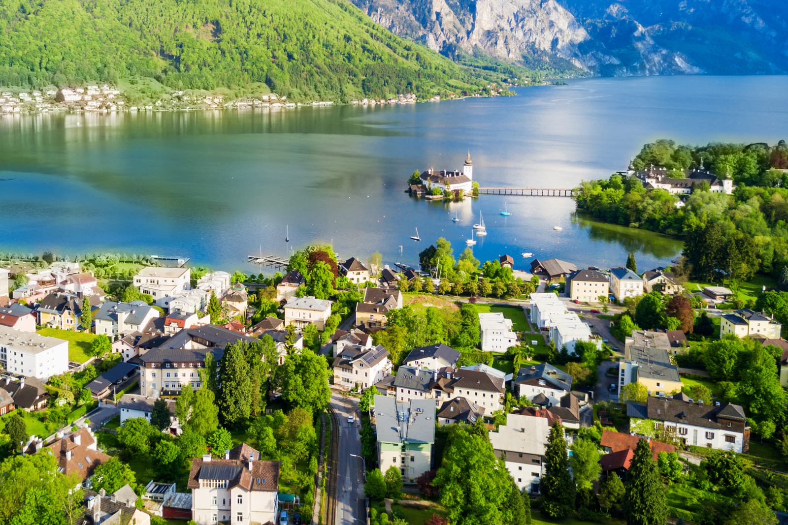 Descopera Gmunden - Paradisul verde al Austriei l Ce sa vizitezi